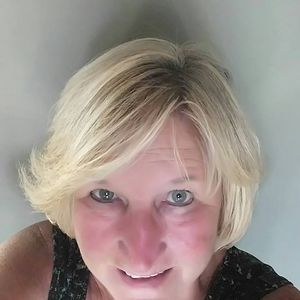 Meet your Posher, Lillian